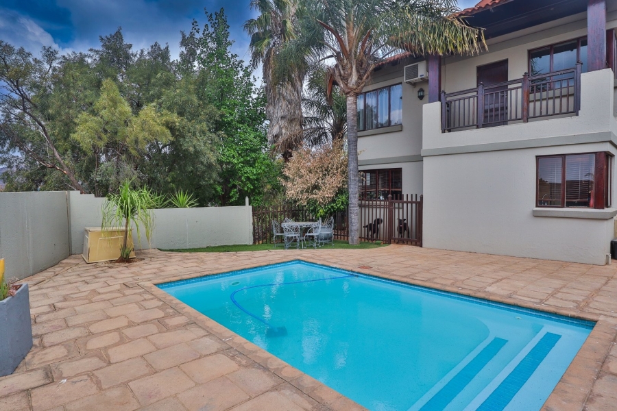 3 Bedroom Property for Sale in Birdwood Estate North West